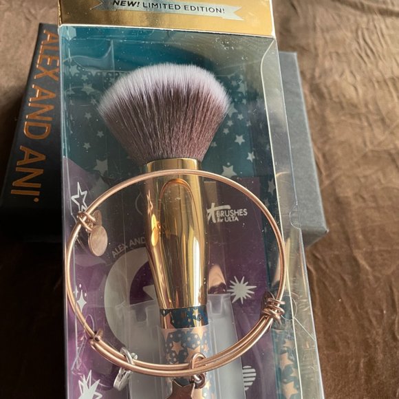 IT Brushes For ULTA Your Celestial Wonders Alex and Ani Duo - Picture 6 of 7